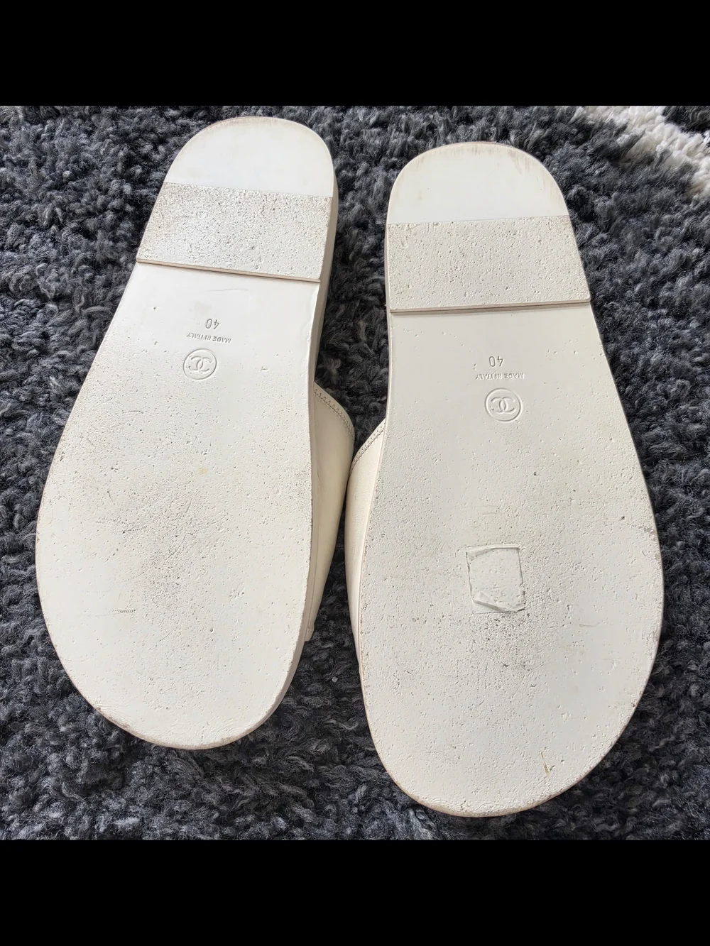 Chanel 22S Ivory Lambskin Multicolor CHANEL Letter Logo Flat Slide Sandal 40